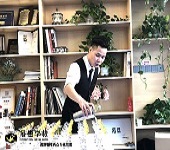 调酒师培训-女设计师联盟绽放之夜花式调酒节目嘉宾